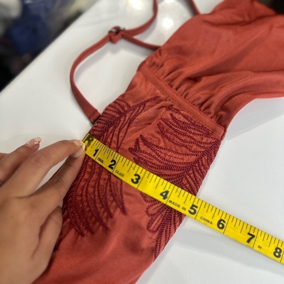 Maaji Sangria The Beverly Reversible Bikini Top in Viva La Vida in Medium - Picture 12 of 15